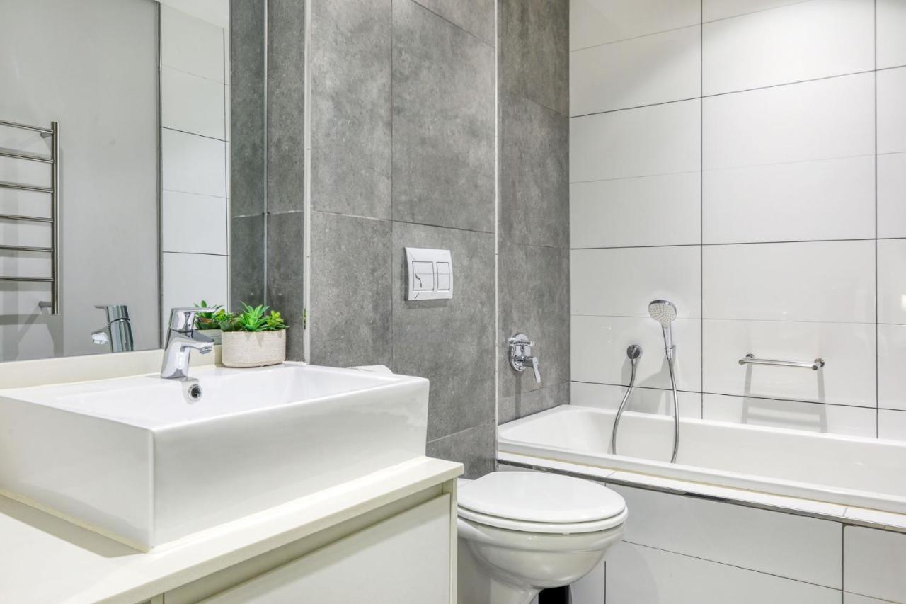 Backup-Powered Classic Luxury Apartment Kapsztad Zewnętrze zdjęcie